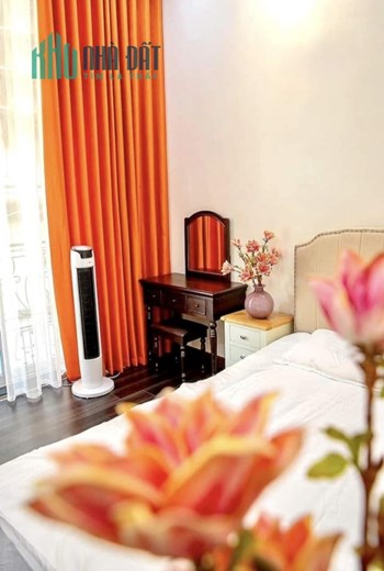 Nhà Phạm Tuấn Tài Cầu Giấy, vỉa hè, ô tô, kinh doanh 6T nhỉnh 15 tỷ 0343564283