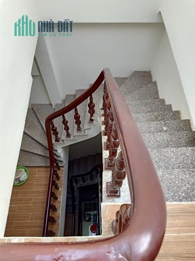Bán nhà Cát Linh 37m2 4 tầng, MT 4m, 2 thoáng, ngõ nông, chỉ 4 tỷ