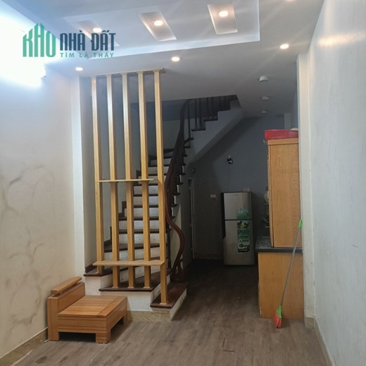 Bán nhà Đặng Văn Ngữ 37m2 5 tầng, oto đô cổng, 2 thoáng trước sau, chỉ 4,5 tỷ