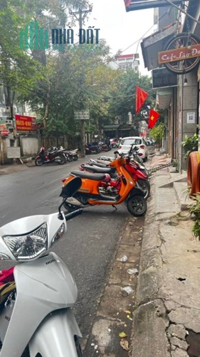 PHỐ Mai Dịch 3 xe oto con tránh , 67m chỉ 10 tỷ , kinh doanh đỉnh , đối diện dự án chung cư.