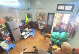 CHỦ CẦN BÁN NHÀ 3 TẦNG GẦN HỒ VĂN CHƯƠNG QUẬN ĐỐNG ĐA DT:23M2 SỔ ĐỎ MT: 4.2 M GIÁ:1.99 TỶ .
