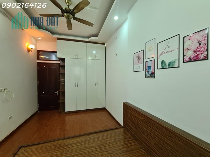 Bán nhà Hào Nam - Đống Đa, Siêu thoáng, 43m2, 4.5 tỷ