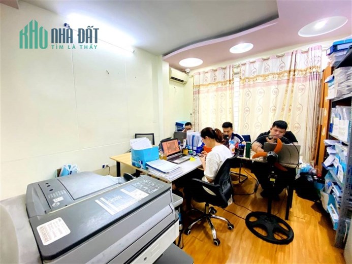 GIÁ Hợp Lý Phố Trung Liệt 30m, 4.5 tỷ, 5 tầng, 3 ngủ, TT Đống Đa