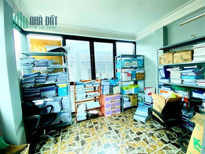 GIÁ Hợp Lý Phố Trung Liệt 30m, 4.5 tỷ, 5 tầng, 3 ngủ, TT Đống Đa