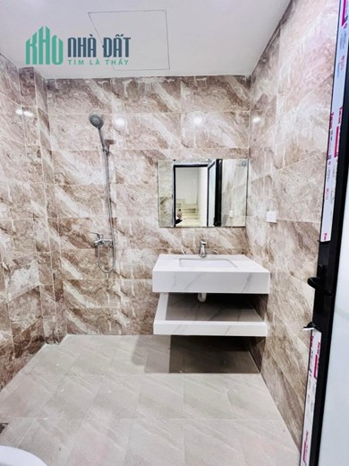 Nhà cực đẹp phố Tư Đình,DT 55M; MT 4M,cách 1 nhà ra ô tô tránh,ngõ nông.Nhỉnh 5 tỷ