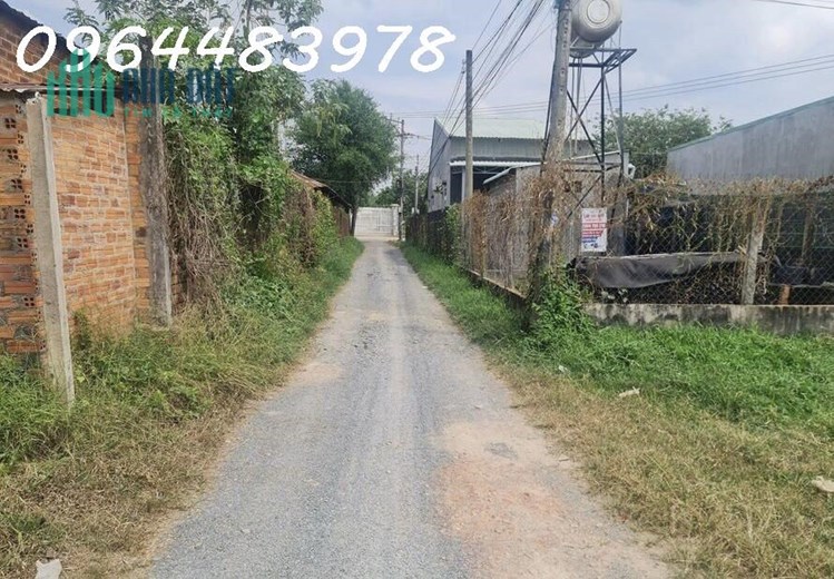 Trung Tâm Thị Xã Trảng Bàng -Tây Ninh, ngộp quá bán lỗ chỉ 1,9 triệu/m2