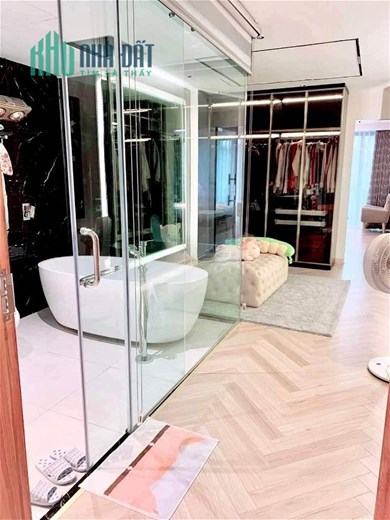 Mua bán nhà đất Phố Tôn Thất Tùng, Đống Đa 50m2 MT:10m giá nhỉnh 7Tỷ có gara.