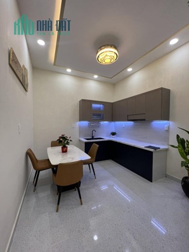QUẬN 6 DIỆN TÍCH 38M2 (3.6X11) 3 TẦNG 3 PHÒNG NGỦ CHỈ 4 TỈ NHỈNH