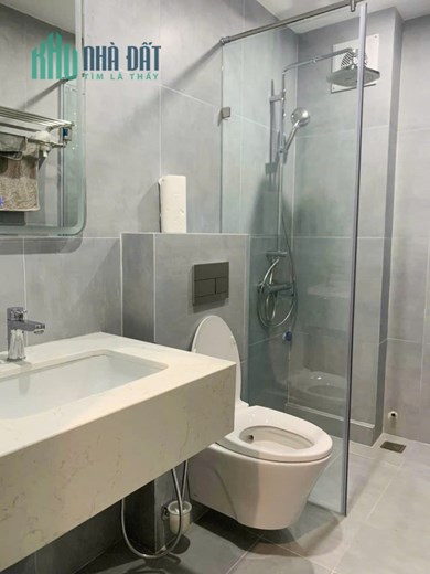 Bán gấp nhà Phố Phạm Huy Thông, Ba Đình 60m2 5 tầng MT 4,3m Ô tô, Thang máy, Gần hồ 10.8 tỷ
