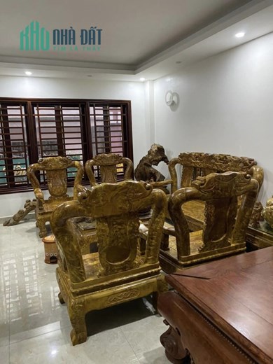 105m 7 Tầng 12 Căn Hộ Cao Cấp Doang Thu 1,5 Tỷ 1 Năm Phố Võng Thị 3 Bước Ra Hồ Tây. Chủ Cần Bán Gấp