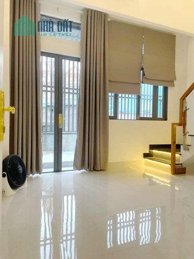 Nhà bán 2 Tầng+ lửng mới hẻm thông 1491 Phạm Thế Hiển P6Q8