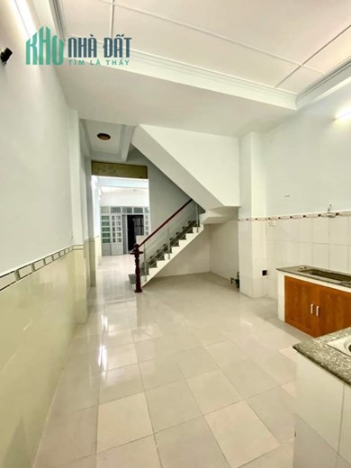 CHO THUÊ nhà nguyên căn 3 tầng 3PN 3WC HXH Bình Thới Quận 11 – Giá thuê 17 triệu/tháng phù hợp kinh