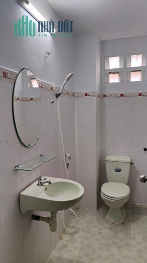 CHO THUÊ nhà nguyên căn 3 tầng 3PN 3WC HXH Bình Thới Quận 11 – Giá thuê 17 triệu/tháng phù hợp kinh