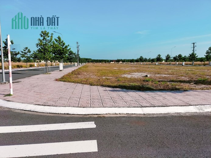 Chính Chủ bán lô đất trong khu công nghiệp Bàu Bàng, mt đường 17m.
