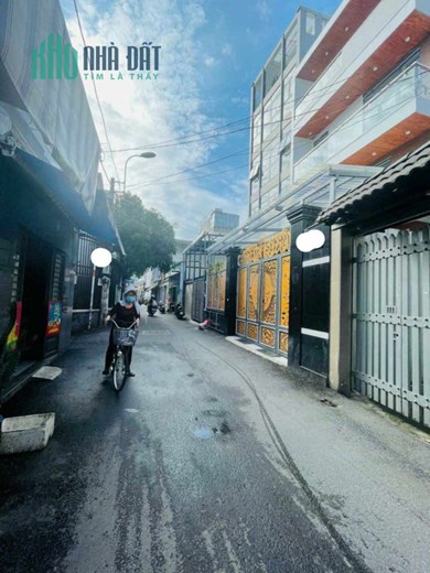 Bất Ngờ Bán Nhà MT 90m2 Nguyễn Văn Công, Gò Vấp, Sát Chợ.