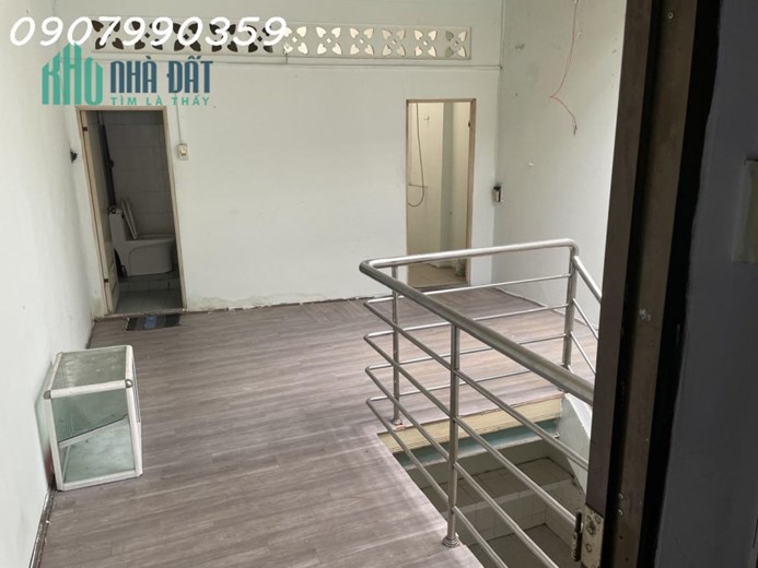 Chính chủ cho thuê nhà mặt tiền vị trí đẹp tại số 12 Phong Phú, Phường 12, Quận 8, TP.HCM