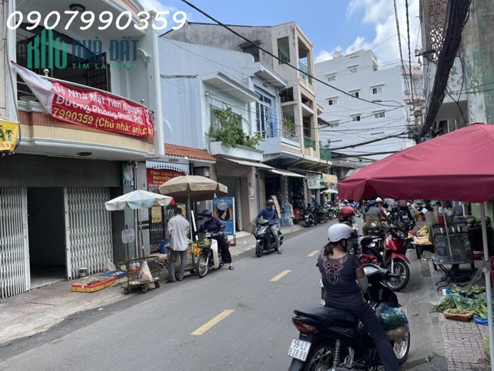 Chính chủ cho thuê nhà mặt tiền vị trí đẹp tại số 12 Phong Phú, Phường 12, Quận 8, TP.HCM