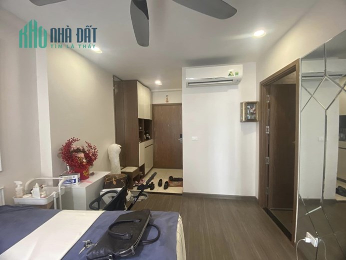 CẦN BÁN CHUNG CƯ ECO- GREEN NGUYỄN XIỂN TẦNG TRUNG 75M2 *2 PN NHỈNH 3 TỶ.