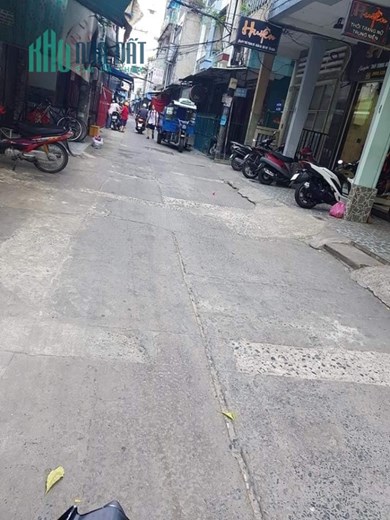 Tân Bình - Gần vòng xoay Lăng Cha Cả - 50m2 - 2 tầng BTCT – giá 4.x tỷ.