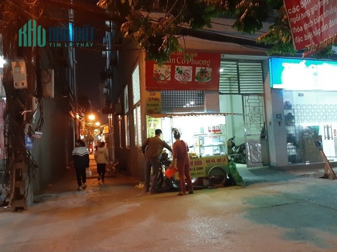 Bán nốt căn nhà trong hôm nay và ngày mai. 65m2. Mt 4m. Đường 10m. Trâu Quỳ, GL HN. Lh 0989894845
