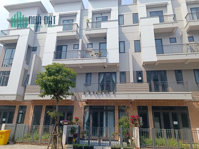 Sở hữu ngay shophouse chân đế 9 tòa chung cư chỉ với 3.x tỷ.
