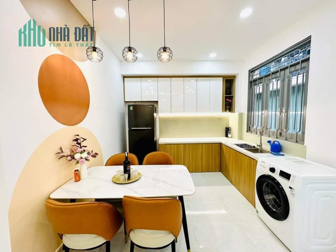 Hạ Giá Bán Nhà 50m2, 3PN Nguyễn Văn Công, Gò Vấp, Sát Sân Bay.