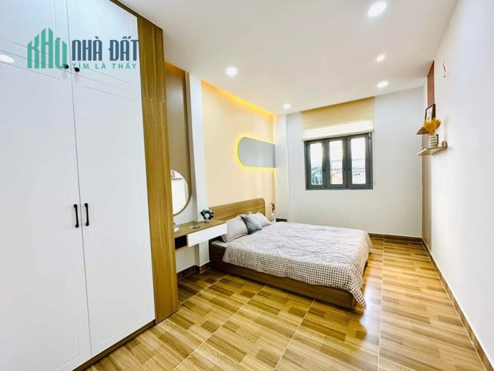Hạ Giá Bán Nhà 50m2, 3PN Nguyễn Văn Công, Gò Vấp, Sát Sân Bay.