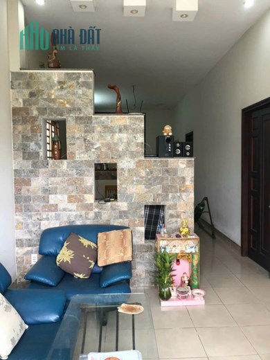 ĐẤT  ĐẸP - GIÁ TỐT - Chính Chủ Cần Bán Lô Đất  Đẹp Tặng Căn Nhà Cấp 4 Đã Hoàn Công