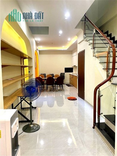 LÁNG, Ngã Tư Sở-52m-4 tầng-7 tỷ. Mới_Sang-Xịn. TT Đống Đa