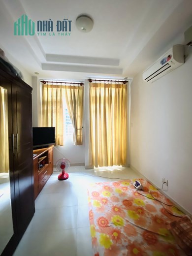 Nhà 1 xẹt Nguyễn Trọng Tuyển, P.2 Tân Bình, gần Lăng Cha Cả - Diện tích 3x9, 4 phòng ngủ, hẻm thông