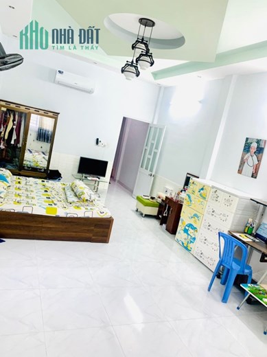 Nhà 2 tầng gần CV Bông Sao Phường 5 Quận 8. Giá 6,2 tỷ