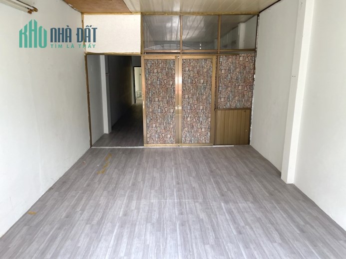 Cho thuê NNC MT đường Phong Phú P12.Q8. Giá 16 triệu