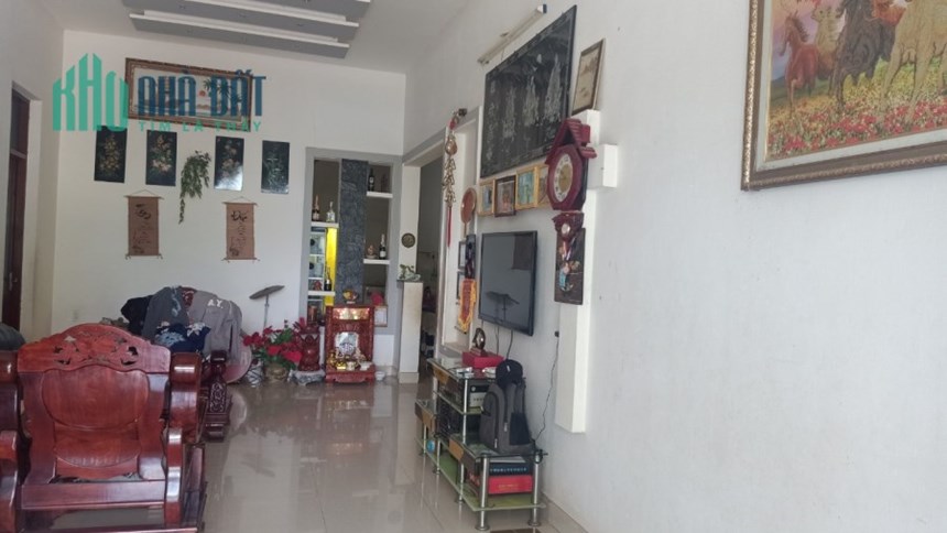 CHÍNH CHỦ CẦN BÁN GẤP NHÀ CẤP 4 FULL NỘI THẤT GIÁ TỐT GẦN QL1A – NINH THUẬN.