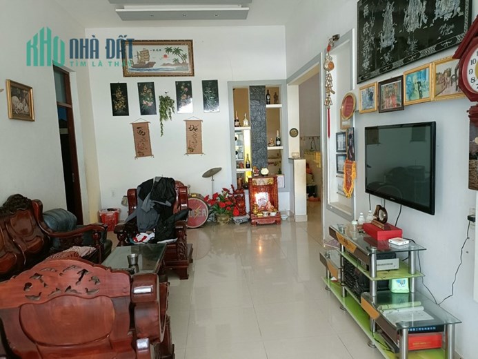 CHÍNH CHỦ CẦN BÁN GẤP NHÀ CẤP 4 FULL NỘI THẤT GIÁ TỐT GẦN QL1A – NINH THUẬN.