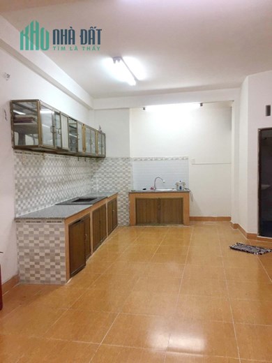Nhà 2 tầng nở hậu L đường Liên Tỉnh 5 P5Q8. Giá 5 tỷ TL