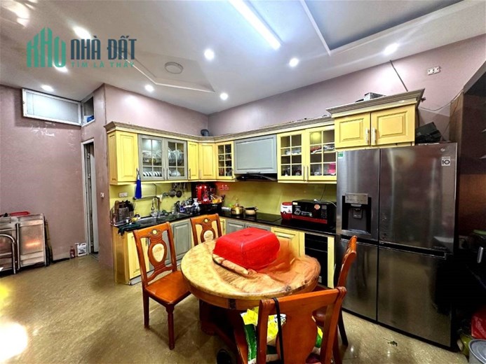 Nhà Phố TRần KHát Chân, Long Lanh, 54m, 5 tầng, 13.5 tỷ. TT Hai Bà Trưng