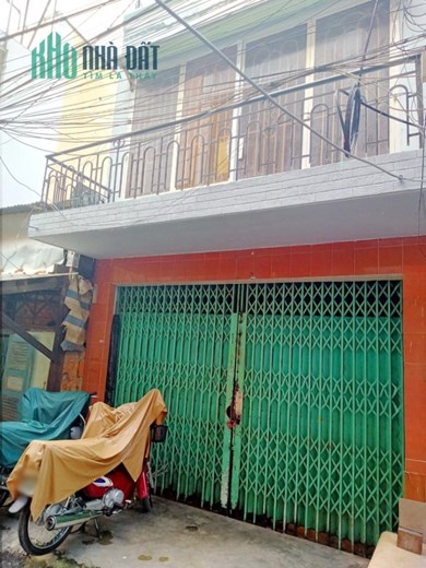 Nhà thuê  trệt, lầu - 70m2 đường số P4Q8 - Giá : 10 Triệu / Tháng