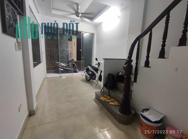 Cho thuê nhà Thụy Khuê, Tây Hồ 30m2, 4 tầng, FULL ĐỒ, Ở NGAY, chỉ 9 triệu