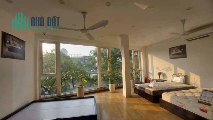 Vị trí đắc địa Mặt phố Nguyễn Chí Thanh 75m2 x5 tầng kinh doanh đỉnh cao giá 28 tỷ