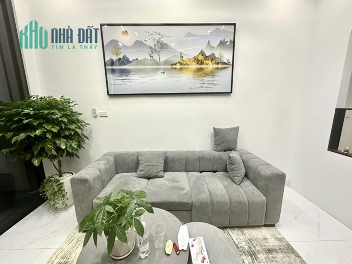 NHÀ ĐẸP PHỐ QUAN NHÂN - 30M2 X 5 TẦNG - ĐẦY ĐỦ NỘI THẤT MỚI - CHỈ HƠN 3 TỶ