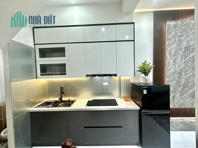 NHÀ ĐẸP PHỐ QUAN NHÂN - 30M2 X 5 TẦNG - ĐẦY ĐỦ NỘI THẤT MỚI - CHỈ HƠN 3 TỶ