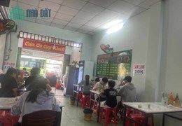 Cần sang gấp mb gốc 2 mt cùng toàn bộ dụng cụ bán bún bò