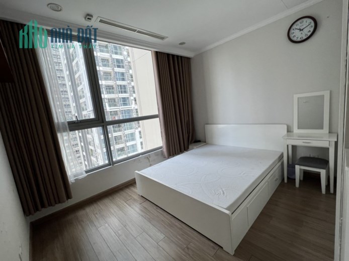 BÁN CH CENTRAL 2 THUỘC DỰ ÁN LANDMARK 81, NHÀ ĐẸP  VIEW SÔNG ĐANG CÓ HĐ THUÊ 17TR/THÁNG