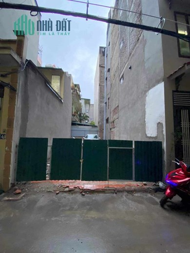 Bán Đất-Phân Lô-Vỉa Hè-ôTô Tránh-194m²-Mt 11m-Thị Trấn Đông Anh-10,6 tỷ
