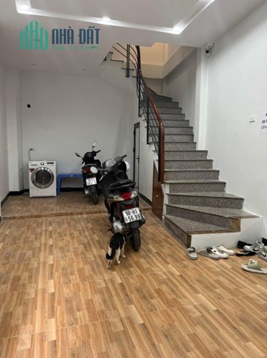 Bán nhà riêng đường Láng Đống Đa 52m 6 tầng 5 ngủ khép kín ngõ thông vừa ở vừa KD  nhỉnh 4 tỷ