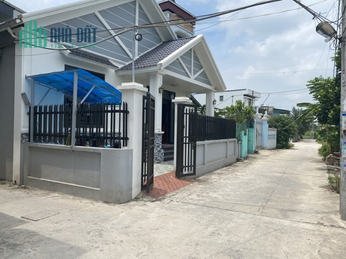 Chính Chủ Cần Bán Nhà 2 Mặt Tiền Vị Trí Đẹp Tại Hưng Yên.