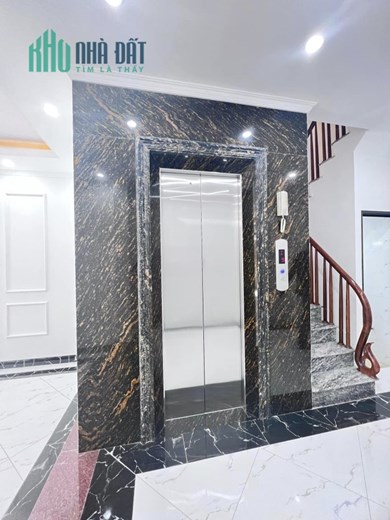 Nhà minh khai 50m2 * 5 Tầng Thang máy giá 5.5 Tỷ