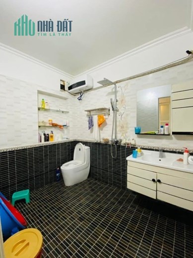 Bán nhà mặt đường Đông Khê vị trí cực đẹp, 77m 3 tầng GIÁ 5.9 tỉ