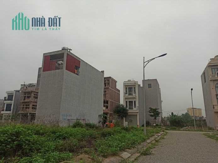 Bán đất tái định cư Hồ Sen Gía chỉ 54 tr/m , hướng Đông Nam, diện tích 56m