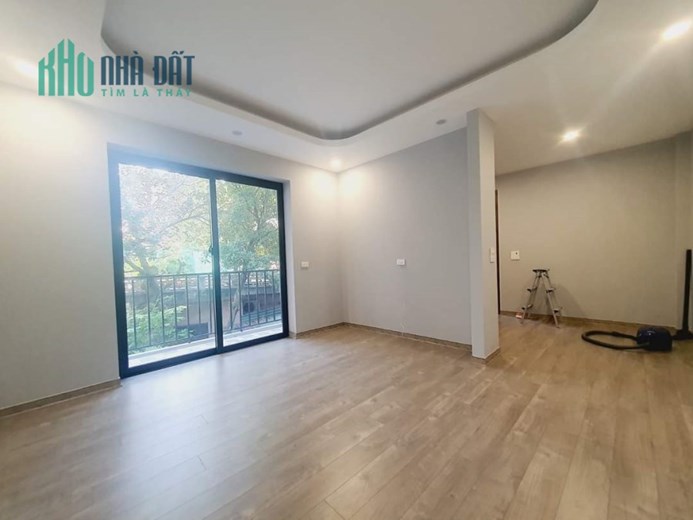 BÁN NHÀ NGUYỄN ĐỨC CẢNH, TRƯƠNG ĐỊNH 42m × 5T Ô TÔ. Chỉ 4.45Tỷ